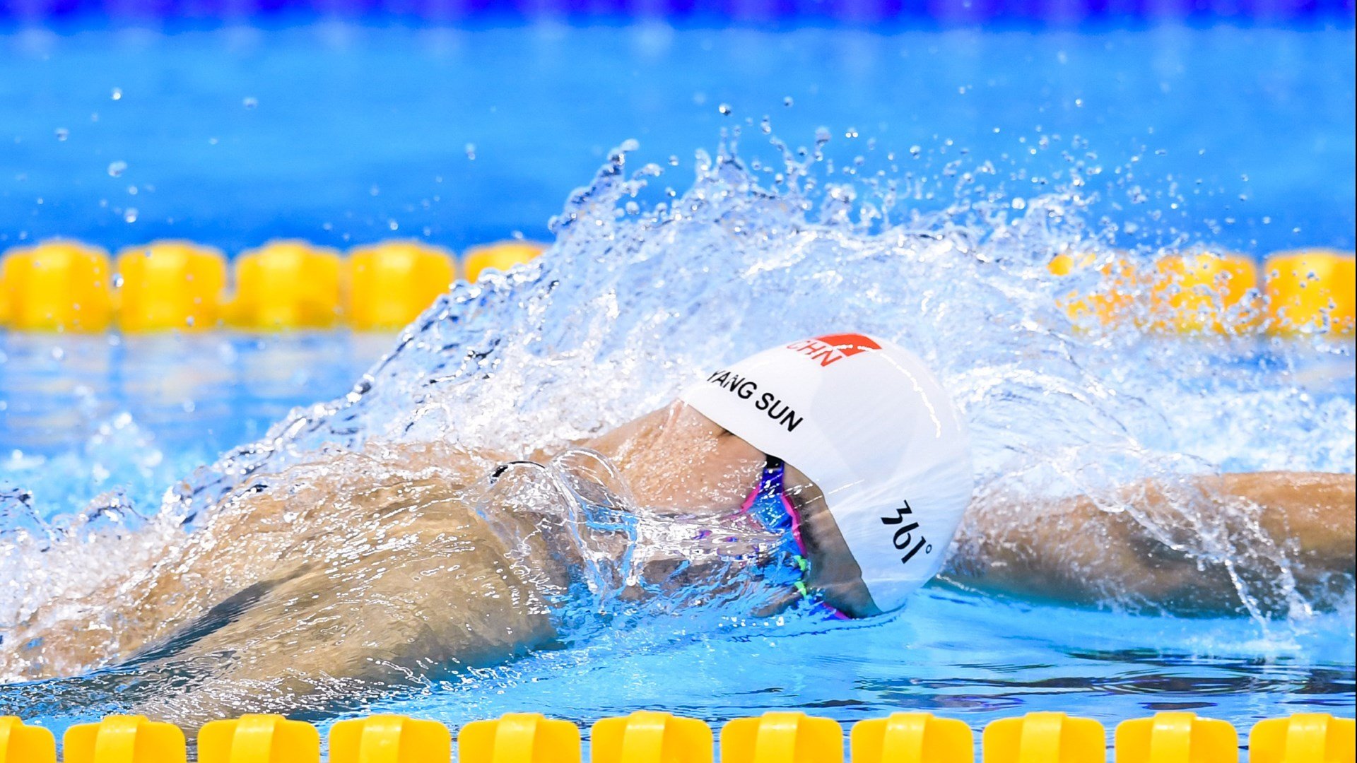 斯瓦泰克封后成功,女子网坛格局稳固,斯瓦泰克简介